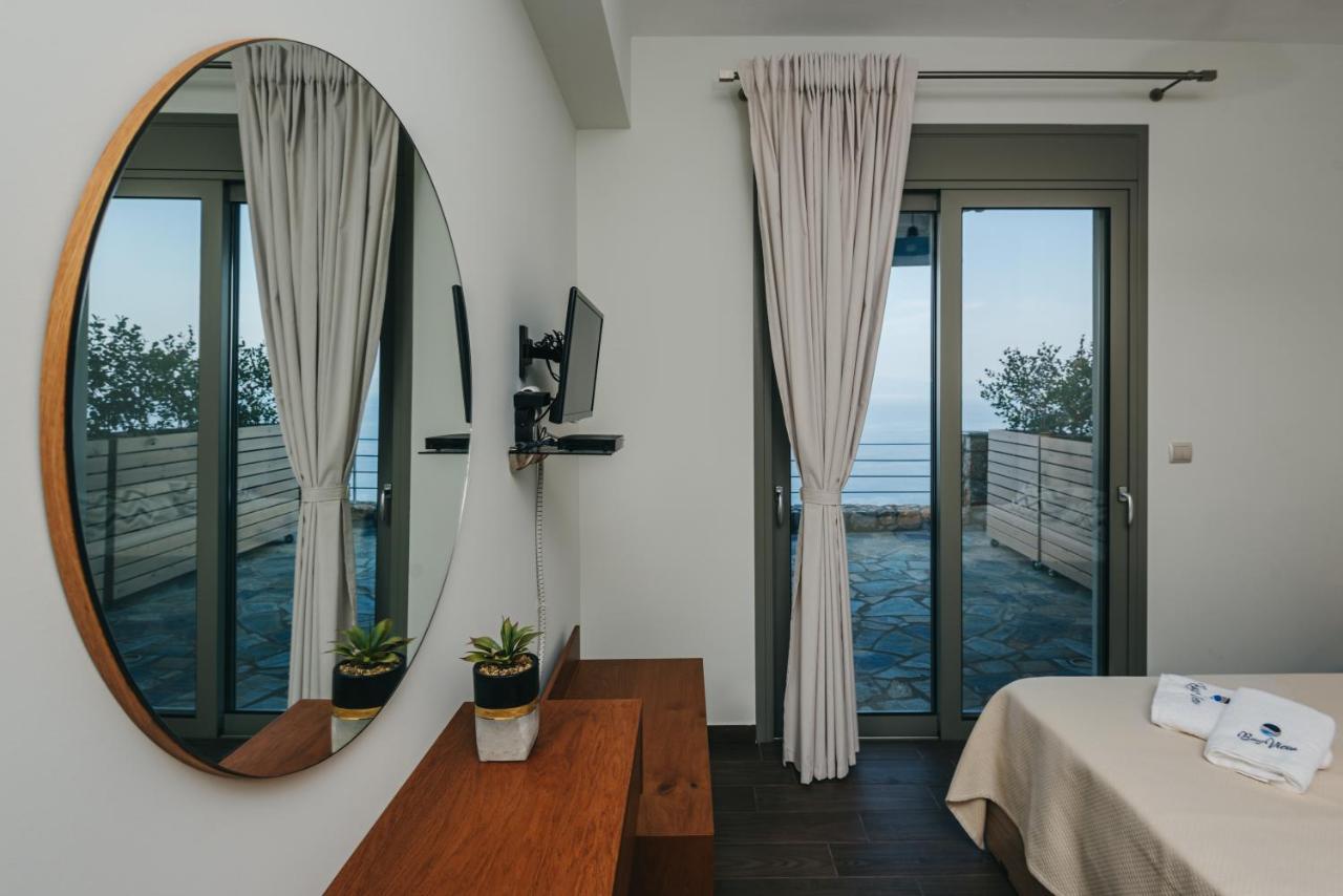 Bay View Guesthouses Kalamata Exterior foto