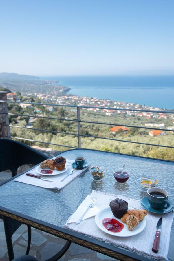 Bay View Guesthouses Kalamata Exterior foto